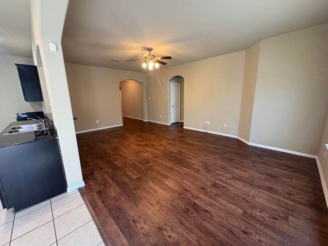 Building Photo - 9165 Abaco Way