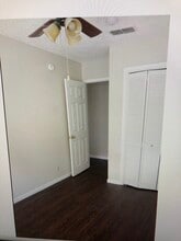 Building Photo - 2102 Hinkle Ave