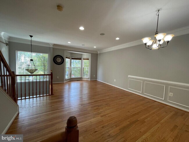 Building Photo - 14225 Hunters Run Way