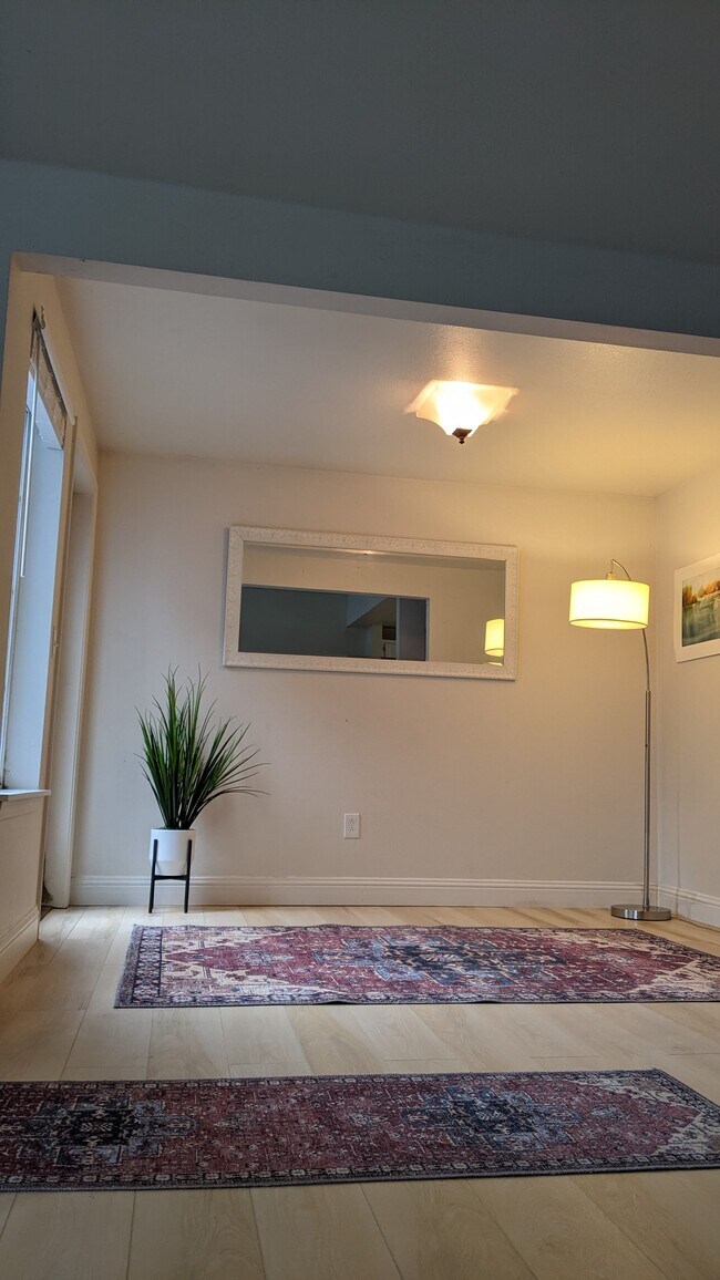 Foto del edificio - 17580 NW Springville Rd