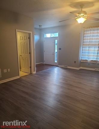Building Photo - 3 br, 2.5 bath Townhome - 1394 Wanda Drive