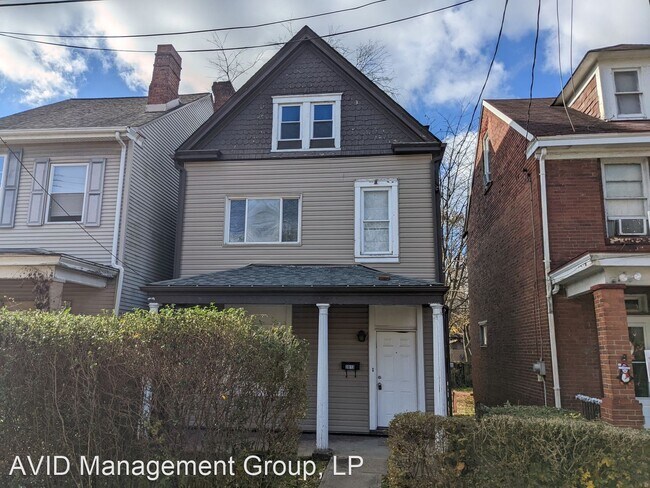 Building Photo - 4 br, 1 bath House - 3813 Bonaventure Way