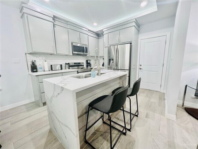 Foto del edificio - 3901 Fir Ave