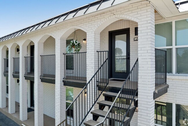 Foto del edificio - 5911 Sheridan Ave