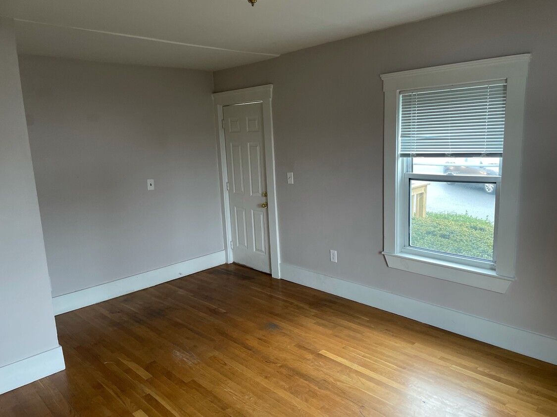 90 Broadway Unit 1, Salem, MA 01970 - Apartments in Salem, MA ...