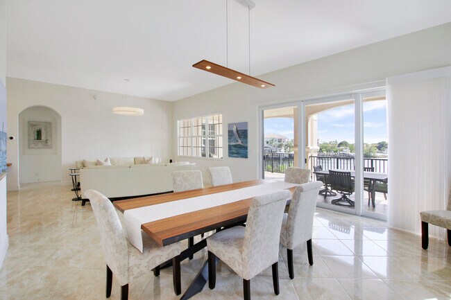 Building Photo - 13587 Treasure Cove Cir