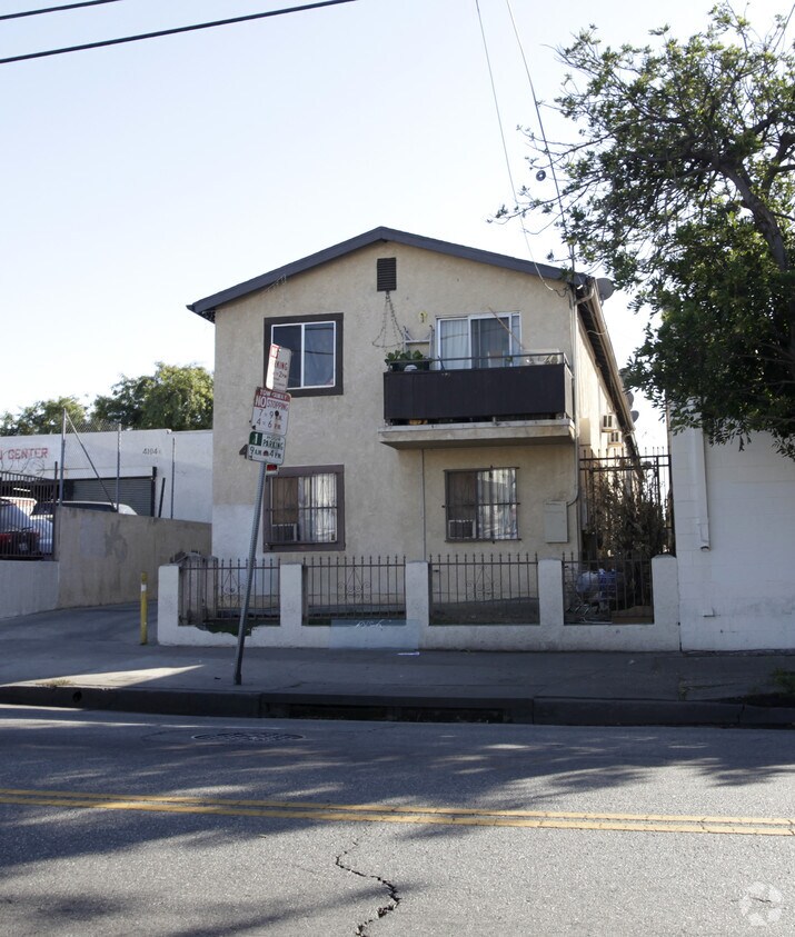 Building Photo - 4118 Melrose Ave