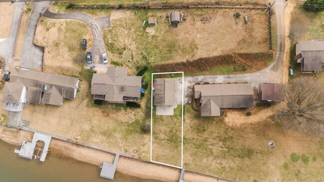 Foto del edificio - Riverside 2BR/2BA Cottage – Minutes from Downtown Knoxville