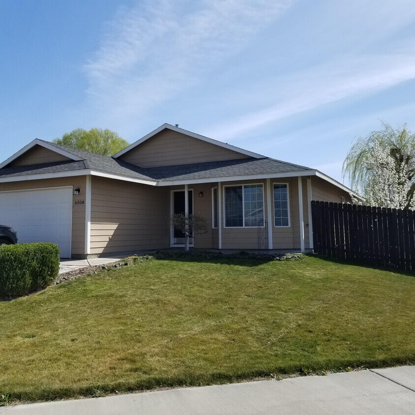 Primary Photo - 6508 Robinson Dr