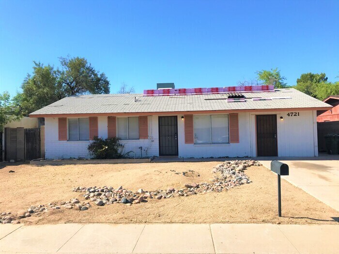 4721 E St Catherine Ave, Phoenix, AZ 85042 House for Rent in Phoenix