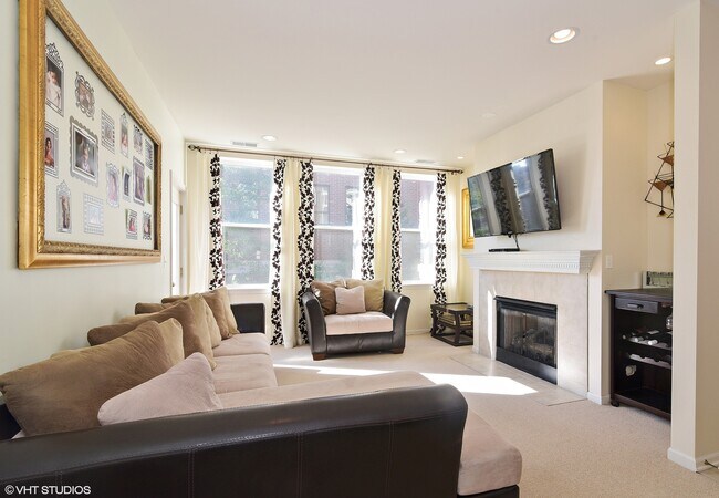 Foto del edificio - 1205 N Orleans Ct