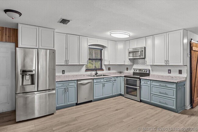 Foto del edificio - 3031 NW 2nd St