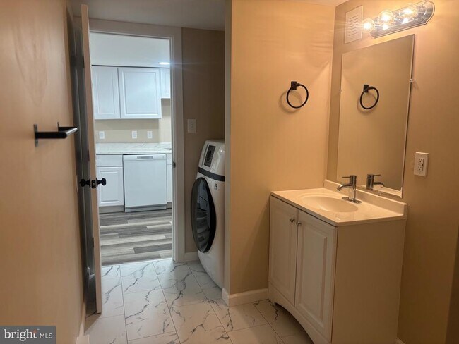 Foto del edificio - 14 West Ave