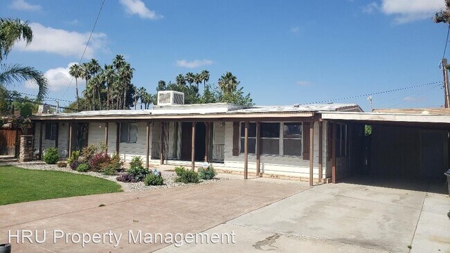 Building Photo - 3 br, 2 bath House - 425 Walker St.