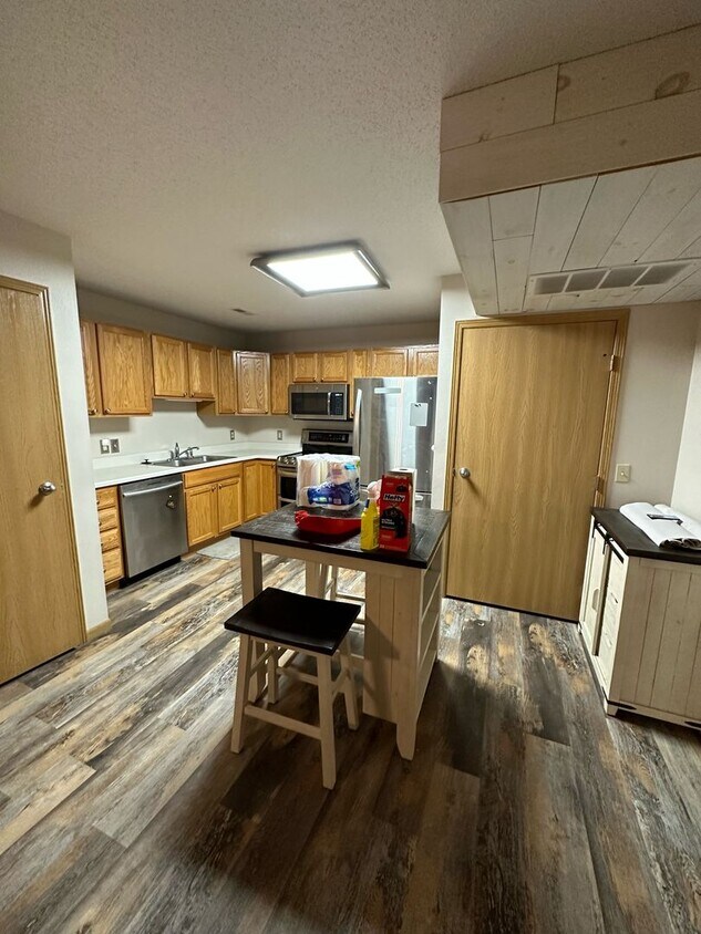 Primary Photo - CONDO FOR RENT FROM PRIVATE LANDLORD!