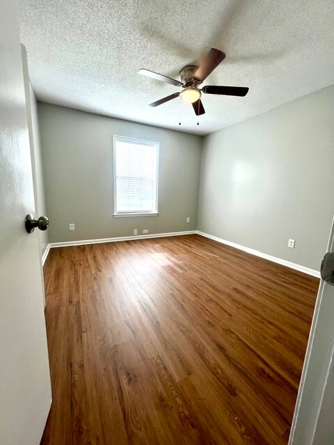 Building Photo - 3206 Perimeter Cir