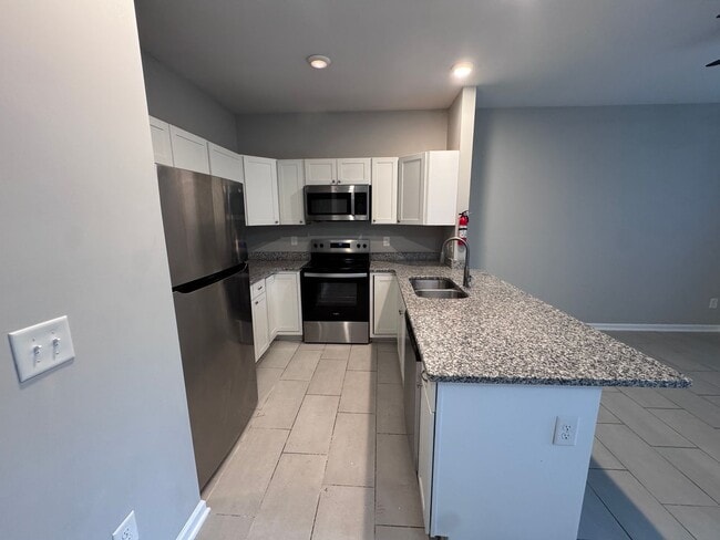 Foto del edificio - Welcome to Your New 3 bedroom/2 bath Home ...