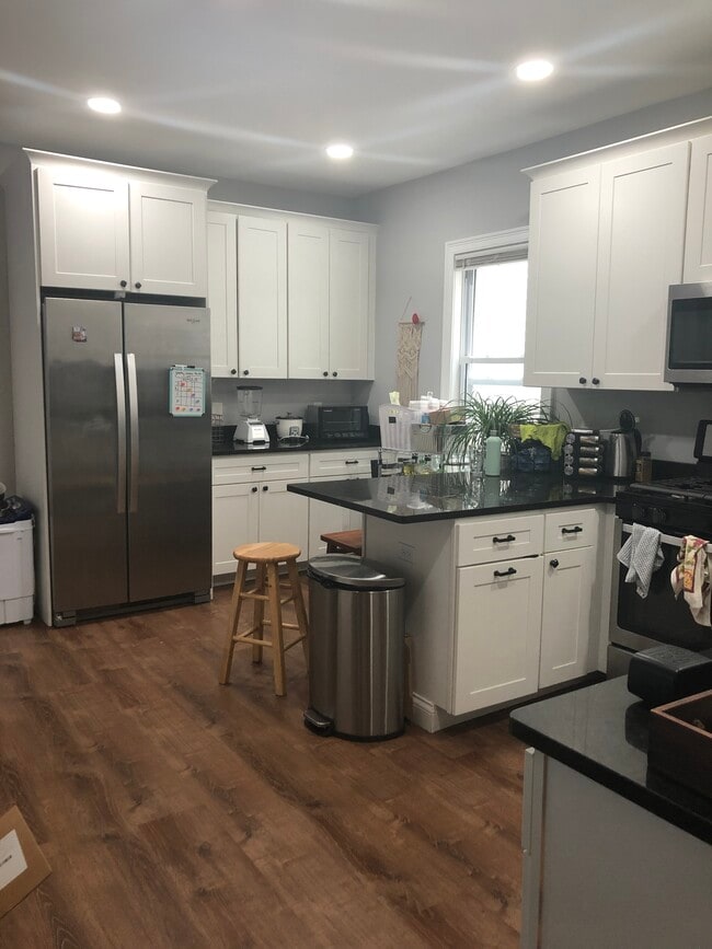 Foto del edificio - 38 Crescent Ave