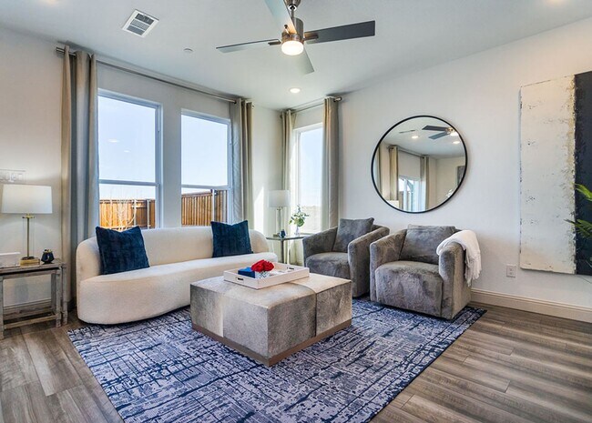 Building Photo - Modern Two-Story Townhouse in Celina