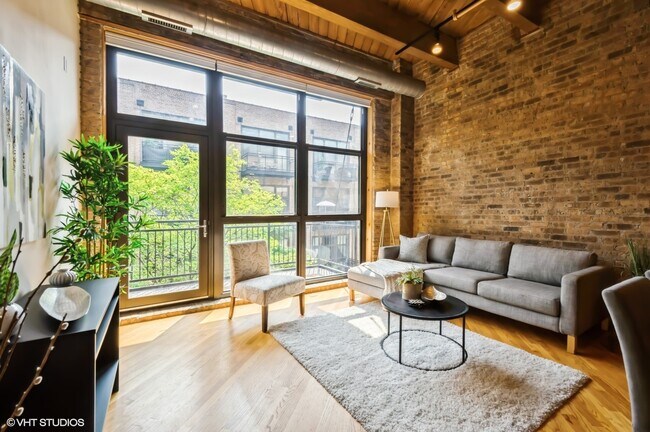 Foto del edificio - 1040 W Adams St