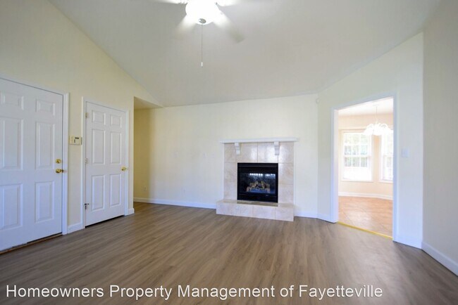Foto del edificio - 3 br, 2 bath House - 3941 Eastdale Dr