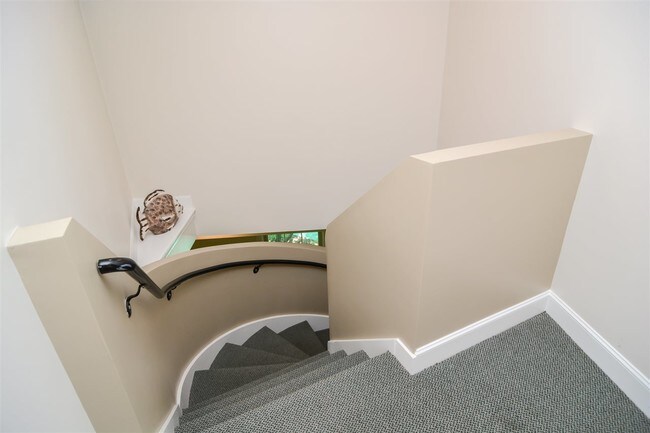 Foto del edificio - 6 Lancaster Rd