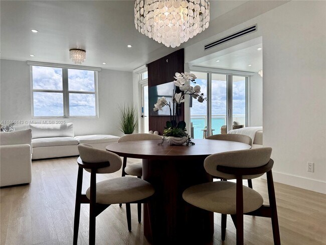 Foto del edificio - 3001 S Ocean Dr