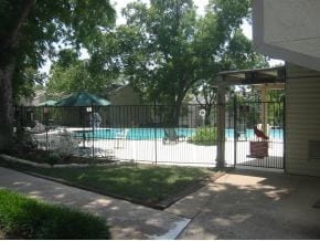 Primary Photo - 816 Cardinal Creek Blvd