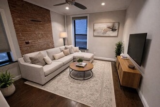 Building Photo - 939 Second Avenue