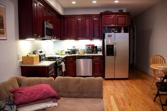 Building Photo - 1081 Beacon St