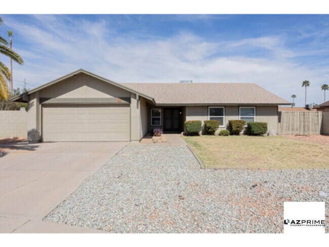 Foto del edificio - Welcome to this Delightful 3/2 Phoenix House!