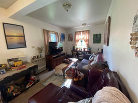 Primary Photo - 139 Spring Rd