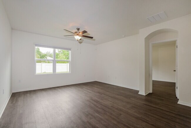 Foto del edificio - 1501 Aldenwood Pl