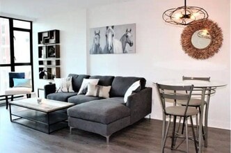 Building Photo - 888 Hamilton St