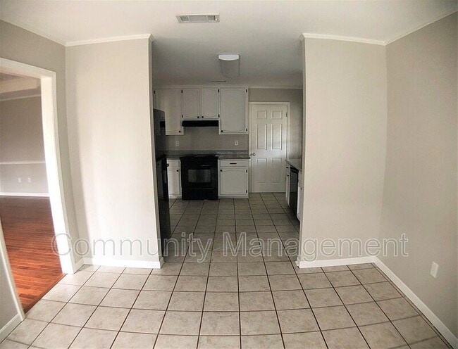 Foto del edificio - Single Family Home