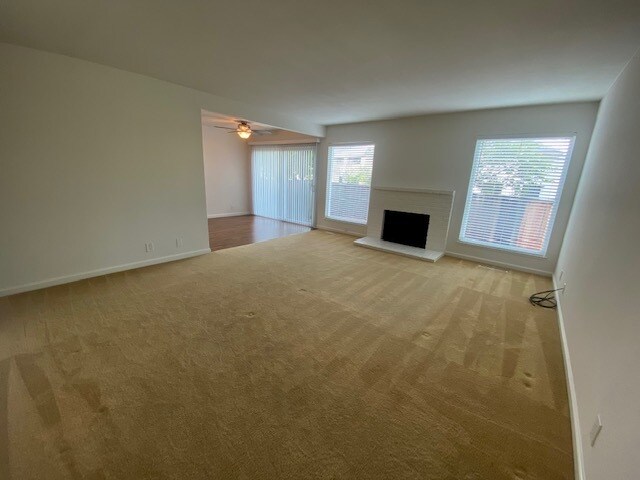 Building Photo - 629 Vasona Ct