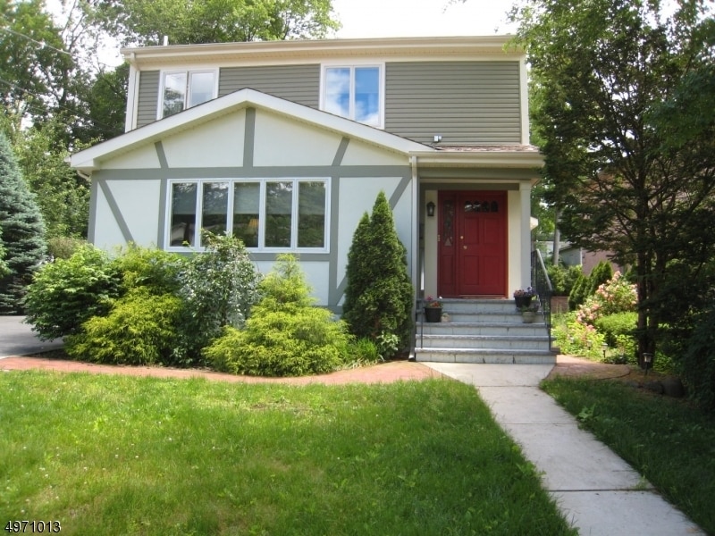Primary Photo - 45 Garfield Pl