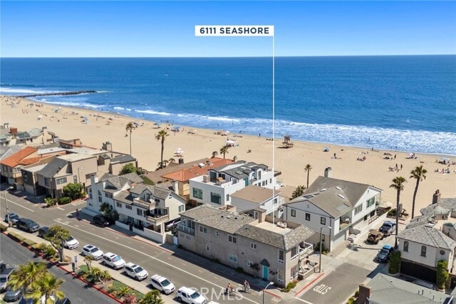 Building Photo - 6111 Seashore Dr