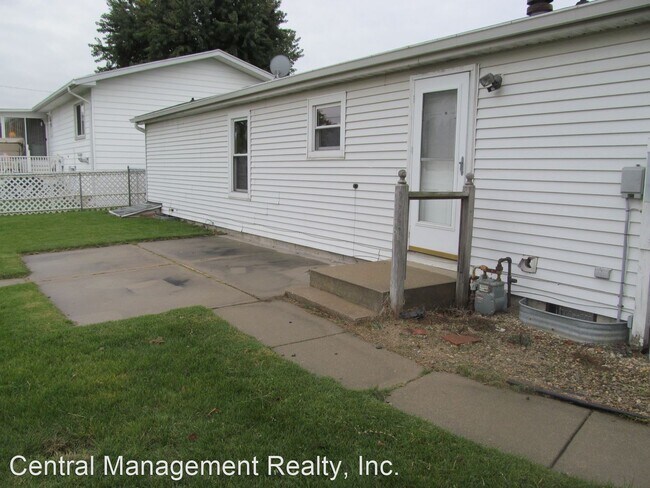Building Photo - 3 br, 2 bath House - 216 Wabash