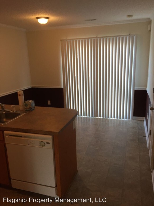 Building Photo - 3813 E Vancroft Cir