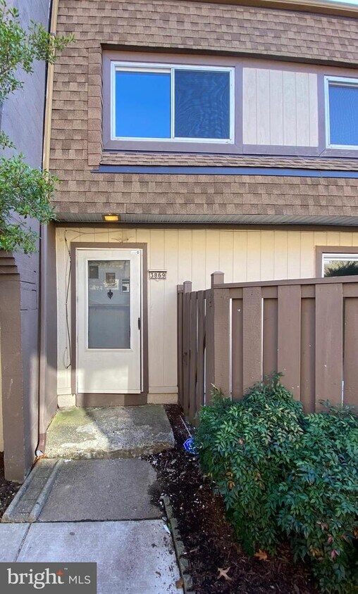 3869 Manzanita Pl, Alexandria, VA 22309 House Rental in Alexandria, VA