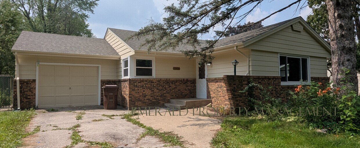 Foto principal - 1904 Wisteria Rd