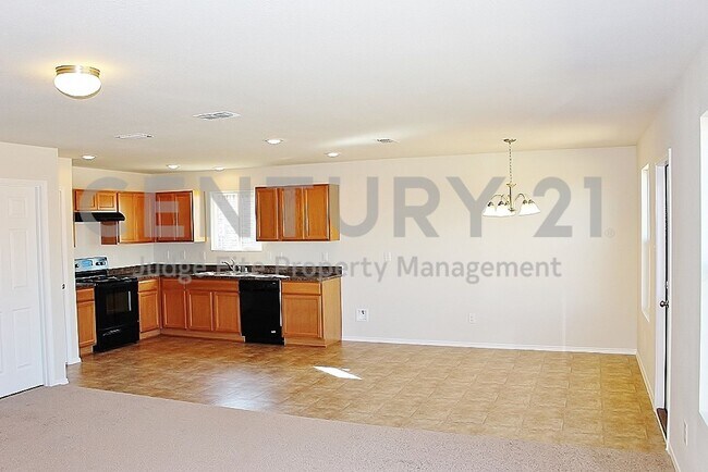 Building Photo - Charming 3/2/2 Home in Burleson For Rent!