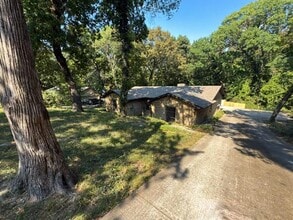Building Photo - 1310 Bow Creek Dr