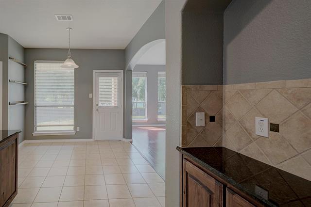 Foto del edificio - 5755 Skinner Way