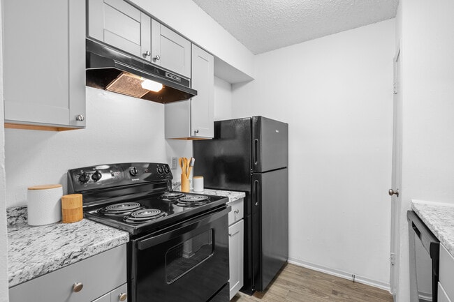 Building Photo - Calypso Apartments