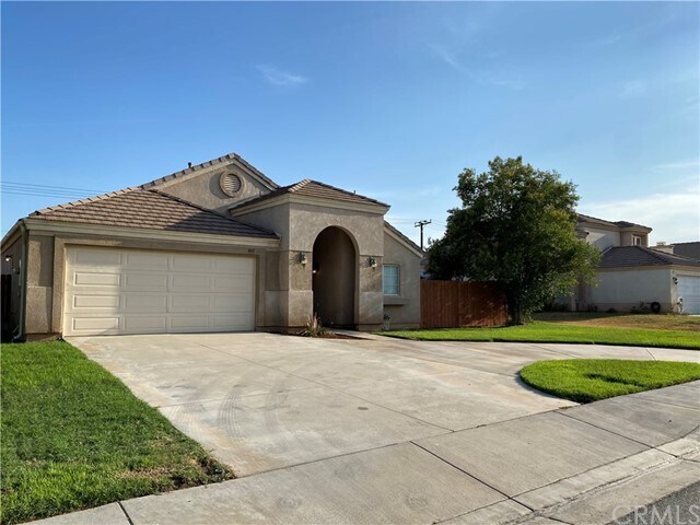 Building Photo - 935 Northpark Blvd W