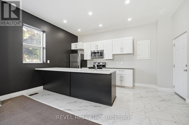 Photo du bâtiment - 18 Clairmont St