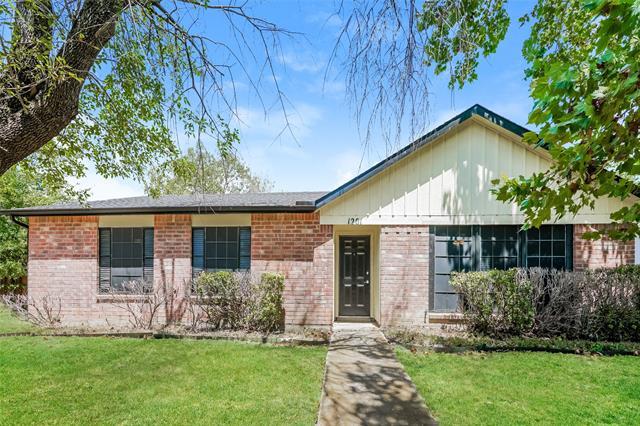 Foto principal - 1201 Oakbluff Dr