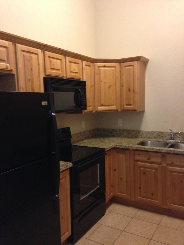 2290 Cumorah Way Unit 7, Green River, WY 82935 Condo for Rent in Green River, WY